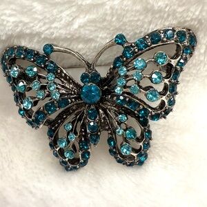 Elegant Multicolor Glass Butterfly Style Brooch Silvertone